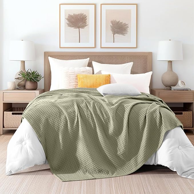 Elegant Comfort Premium 100% Cotton Waffle Blanket - Lightweight Breathable Waffle Weave Bed Blanket - Soft and Warm All Season Blanket for Couch, Sofa and Bed, Twin Size 68x88 Inches, Sage