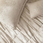 Intelligent Design Twin Comforter Set Velvet Comforters Twin Bedding Reversible, All Season, Diamond Quilted Bedding Microfiber Twin Size Comforters, Felicia, Twin/Twin XL, Champagne 3 Piece