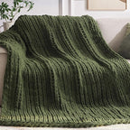 Negwoo Chunky Knit Throw Blanket, 50''*60'' Knitted Throw Yarn for Bed Couch, Handmade Green Crochet Big Thick Blanket, Machine Washable Cute Comfy Blanket for Home Decor