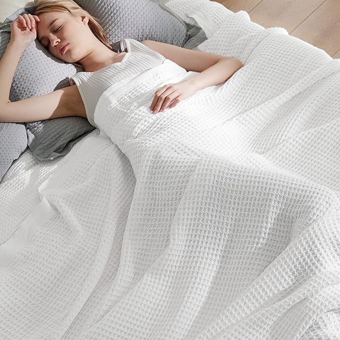 Bedsure Gentlesoft 100% Cotton Big Blanket Oversized King for Bed - Large Breathable Thick Cooling Waffle Weave Blanket for Summer, Couch Cover, White, 120x94 inches