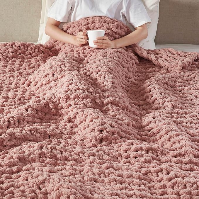 Madison Park Chenille Chunky Knit Handmade Throw Blanket, Luxuriously Soft Gift Blankets, Cottage Style Room Décor, Lightweight & Breathable All Seasons Throw Blanket for Couch, 50" W x 60" L Blush