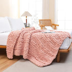 WESHIONGOO Chunky Knit Blanket Throw 40"×60" Knitted Throw Blankets for Couch Bed Fluffy Soft Blanket with Jumbo Chenille Yarn Thick 100% Handmade(Pink, Medium Size Throw)