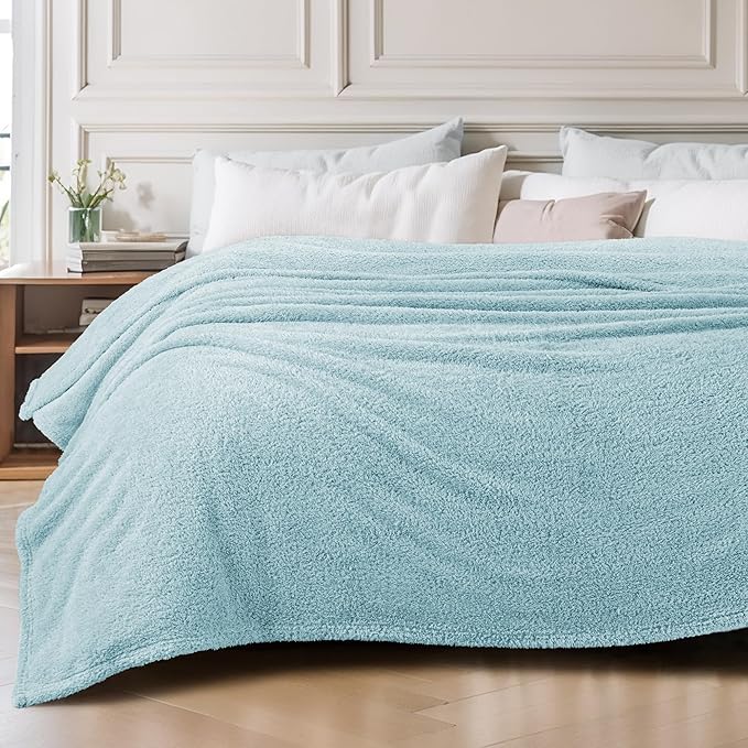 Exclusivo Mezcla Fleece Twin Size Bed Blanket, Ultra Soft, Lightweight and Fuzzy Stone Blue Blanket for Women, Home Decor, 60x80 Inches