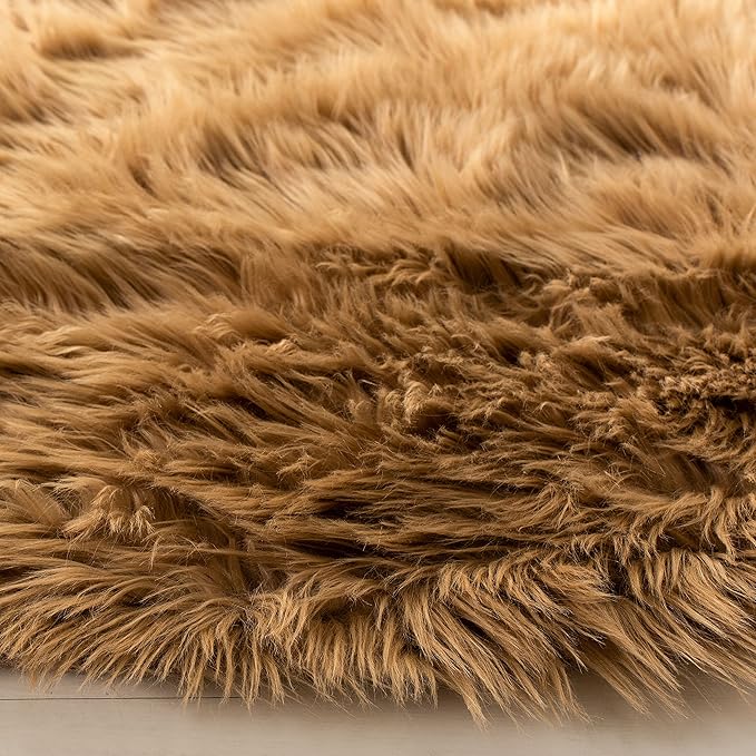 SAFAVIEH Faux Sheep Skin Collection 5' x 8' Camel FSS115E Silken Glam 2.35-inch Thick Area Rug