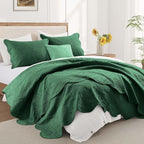 IR Imperial Rooms 8 Pack California King Quilt Bedding Set (118"x106") - Bulk Wholesale for Hotels, Guest Bedroom & Airbnbs - Microfiber Reversible Floral Embossed Quilts Bedspreads (Emerald)