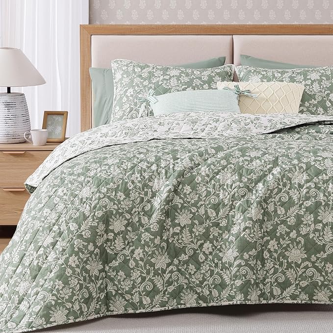 BLOOMHAVEN Quilt Set King Size, Green Floral Quilt Sets, Reversible Bedspread Lightweight and Breathable for All Seasons, Soft Quilted Bedspread with 2 Pillow Shams