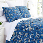 Southshore Fine Living, Inc. Oversized Full/Queen Quilt Set, Quilted Coverlet, Microfiber Quilt Bedding with 2 Quilted Pillow Shams, Floral Print, Lightweight Queen Bedspread, Blue Quilt Full Size