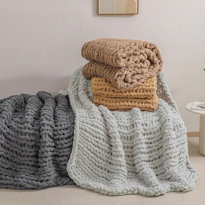 bearberry Chunky Knit Throw Blanket 60x80 Inches Handmade, Soft Jumbo Chenille Yarn with Cable Rope Knot Design | Thick Cozy Large Blanket for Couch, Sofa, Bed & Living Room Home Decor | Light Grey