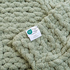 WESHIONGOO Chunky Knit Blanket Throw 50"×60" Knitted Throw Blankets for Couch Bed Fluffy Soft Blanket with Jumbo Chenille Yarn Thick 100% Handmade (Sage Green)