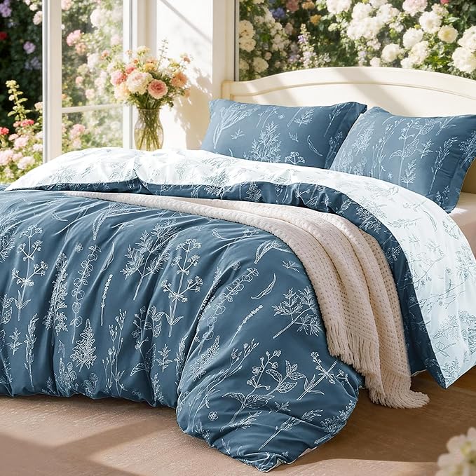 Love's cabin Bluish Grey Comforter Set King - King Size Comforter Set, 3 Pieces Cute Floral Bedding Sets for All Seasons,1 Soft Reversible Botanical Flowers Comforter and 2 Pillow Shams