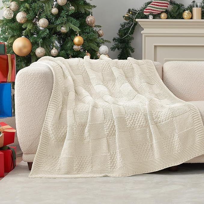 Amélie Home Knit Throw Blanket, Soft Chenille Cozy Breathable Checkered Chunky Decorative Blanket for Couch, Bed & Sofa, French-Inspired Lightweight Warm Gift for Women, Ivory, 60"x80"