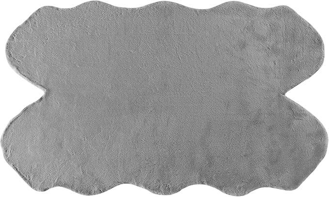 Walk on Me Faux Rabbit Area Rug - Plush, Fur Skin, Sheepskin, Suede Hide, 100% Polyester, Washable Animal Rug - Extreme Comfort, Softness, Stylish - Living Room & Dining Area (36"x60", Silver/Gray)