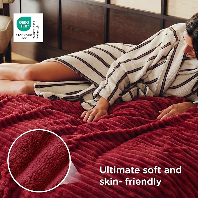Bedsure GentleSoft Scarlet Sage Queen Blanket for Couch - Cozy Soft Blankets for Women, Cute Small Throws for Girls, 90x90 Inches