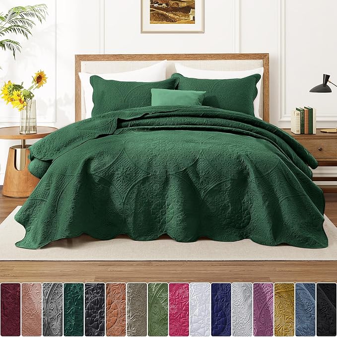 IR Imperial Rooms 8 Pack California King Quilt Bedding Set (118"x106") - Bulk Wholesale for Hotels, Guest Bedroom & Airbnbs - Microfiber Reversible Floral Embossed Quilts Bedspreads (Emerald)