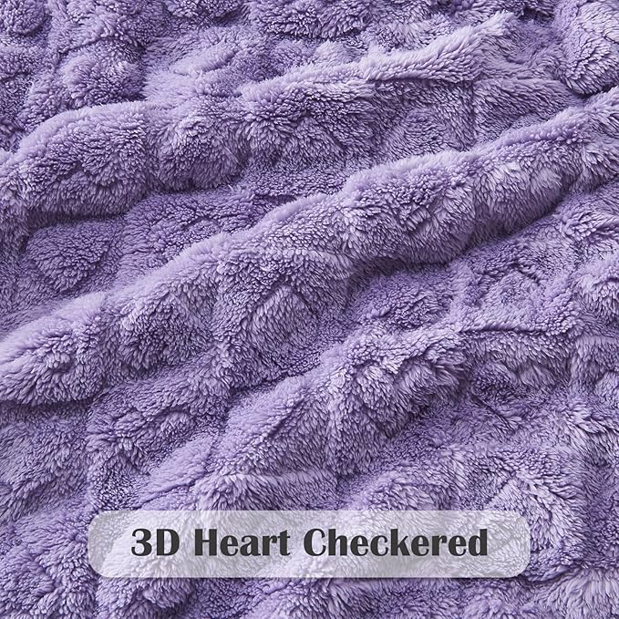 NEWCOSPLAY Super Soft King Blanket Lavender Premium Silky Flannel Fleece 3D Heart Checkered Lightweight Bed Blanket All Season Use (Lavender Heart, King(90"x110"))