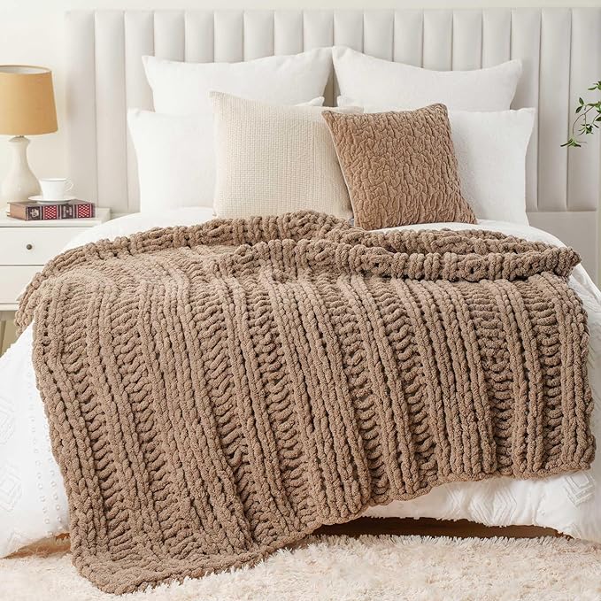 Battilo Beige Chunky Knit Throw Blanket for Couch, Super Soft Thick Warm Cable Knitted Blanket, Khaki Polyester Throw Taupe Blankets for Bed, Sofa, Living Room, 50"x60"