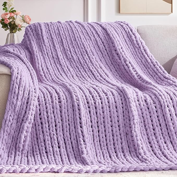 Negwoo Chunky Knit Throw Blanket, 80''*90'' Knitted Throw Chenille Yarn for Bed Couch, Handmade Light Purple Crochet Big Thick Blanket, Machine Washable Cute Comfy Blanket for Home Decor