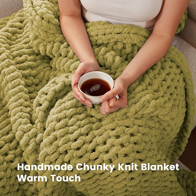 SLEEP ZONE Chunky Knit Throw Blanket for Couch, Throw Blankets for Bed - Hand Made Cozy Soft Large Rope Knot Heavy Blankets Home Decor (Green, 80x90in)