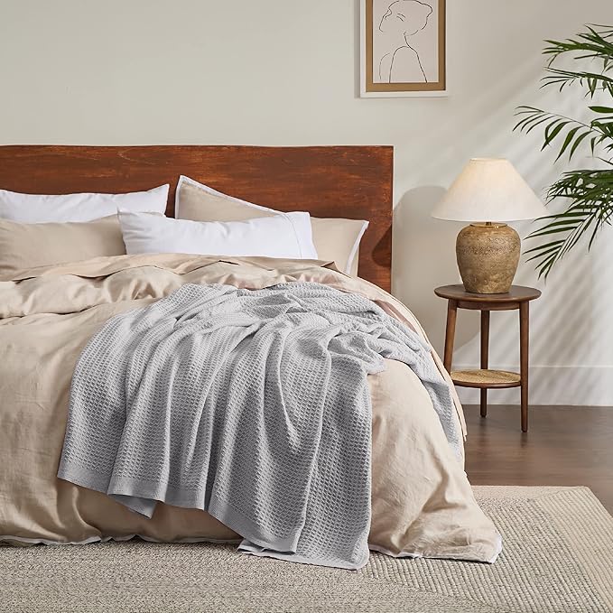 Bedsure Gentlesoft 100% Cotton Blanket Queen Size for Bed - Cooling Breathable and Soft for Spring Summer, Thick Cozy Waffle Weave Blanket Gifts for Women, Grey, 90x90 Inches