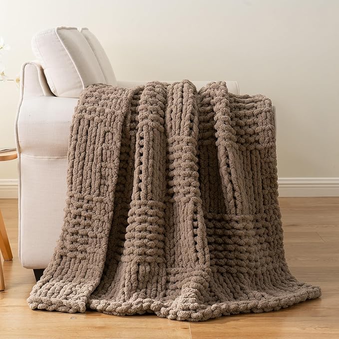 Bunnikins & Clover Beige Throw Blanket for Couch, Chunky Knit Beige Throw for Bed, Neutral Throw Blankets Tan Throw Blanket for Room Decor Housewarming Gifts, 50"x60"