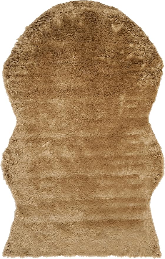 SAFAVIEH Faux Sheep Skin Collection 5' x 8' Camel FSS115E Silken Glam 2.35-inch Thick Area Rug