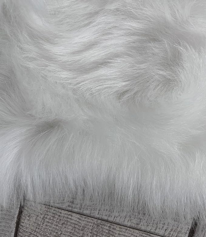 LAMBZY Bear Skin Rug Super Soft Fluffy Faux Fur for Bedroom Floor Sofa Living Room High-Density Plush Shaggy Carpet Sofa Cover Bedside Sheepskin Rug (6'x9', White)