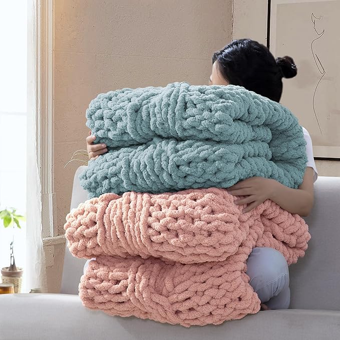 Chunky Knit Blanket Throw - 100% Hand Knitted Chunky Soft Throw Blanket for Couch, Thick and Warm Blanket for Winter, Pink, 40x50 Inches