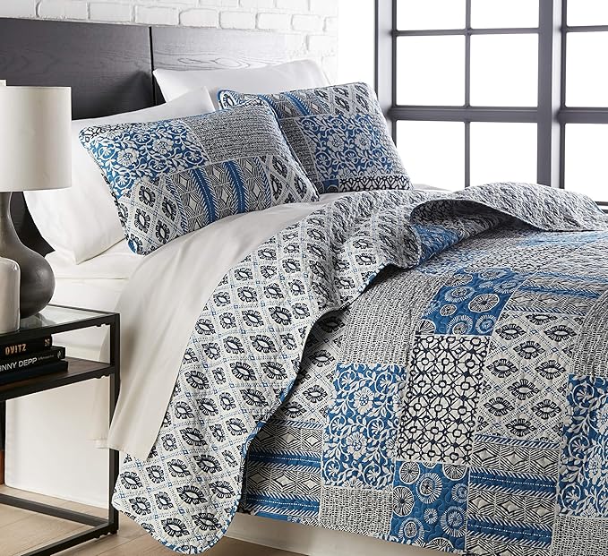 Southshore Fine Living, Inc. Global Patchwork California King Quilt Sets Oversized, 3-Piece African Inspired Print Quilt with Shams, Quilted Coverlet, Soft Microfiber, California King Bed Spread, Blue