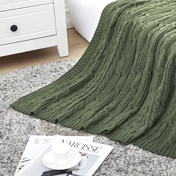 Aormenzy Cable Knit Throw Blankets 90 x 90 Inches, Soft Cozy and Lightweight Knitted Blanket, Machine Washable Acrylic Blanket, Decorative Throw Blanket for Couch Sofa Bed, Forest Green