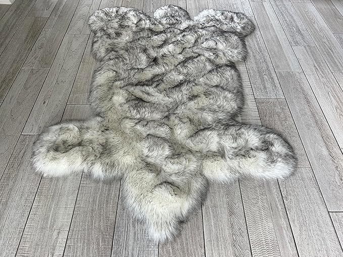 LAMBZY Bear Skin Rug Super Soft Fluffy Faux Fur for Bedroom Floor Sofa Living Room High-Density Plush Shaggy Carpet Sofa Cover Bedside Sheepskin Rug (5'x7', White/Black)