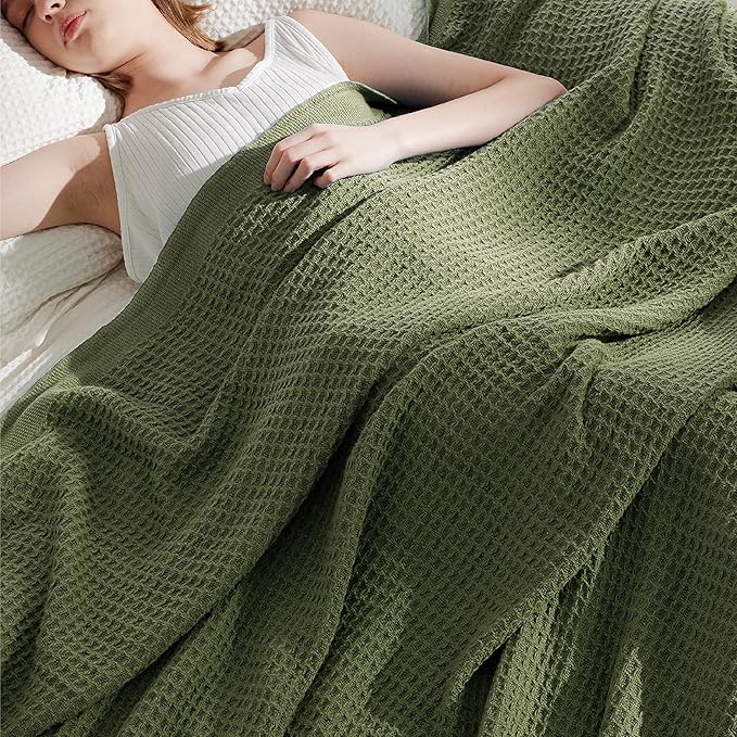Bedsure Gentlesoft 100% Cotton Blanket Queen Size for Bed - Breathable and Soft for Spring Summer, Thick Cozy Waffle Weave Blanket Gifts for Women, Olive Green, 90x90 Inches