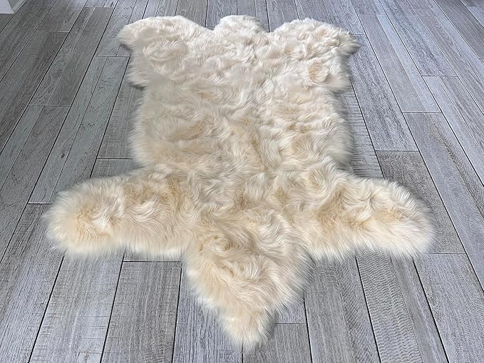 LAMBZY Bear Skin Rug Super Soft Fluffy Faux Fur for Bedroom Floor Sofa Living Room High-Density Plush Shaggy Carpet Sofa Cover Bedside Sheepskin Rug (5'x7', Cream)