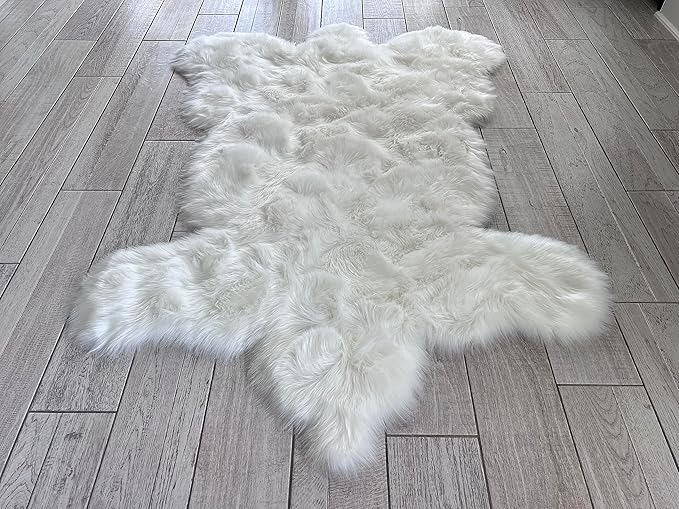 LAMBZY Bear Skin Rug Super Soft Fluffy Faux Fur for Bedroom Floor Sofa Living Room High-Density Plush Shaggy Carpet Sofa Cover Bedside Sheepskin Rug (4'x6', White)