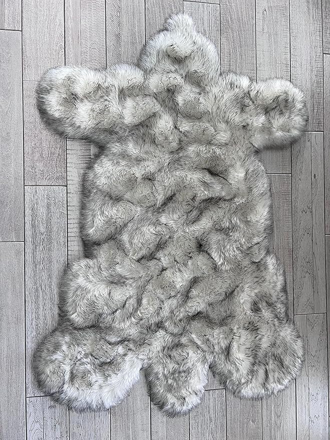 LAMBZY Bear Skin Rug Super Soft Fluffy Faux Fur for Bedroom Floor Sofa Living Room High-Density Plush Shaggy Carpet Sofa Cover Bedside Sheepskin Rug (4'x6', White/Black)